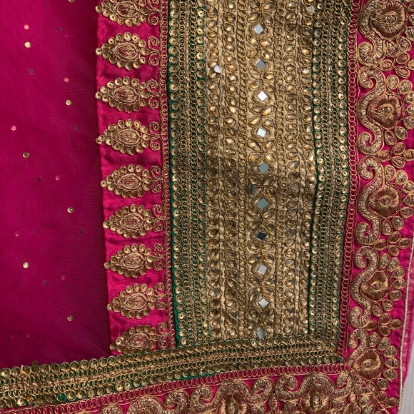 Indian heavy embroidery lehenga choli - Picture 9 of 10